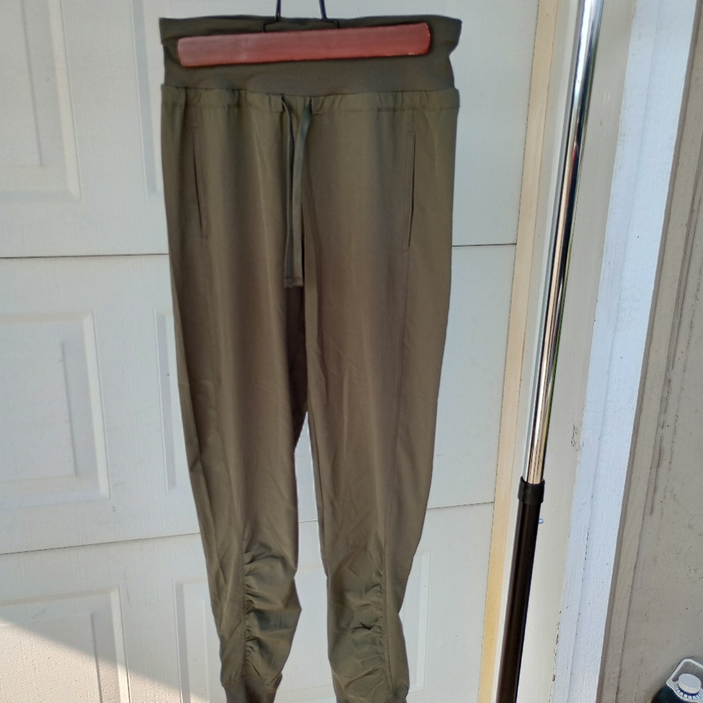 Joe Fresh Green Joggers Comfortable Versatile Style